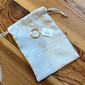 Kendra Scott Leighton ring size 8